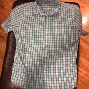 Green plaid short sleeve shirt